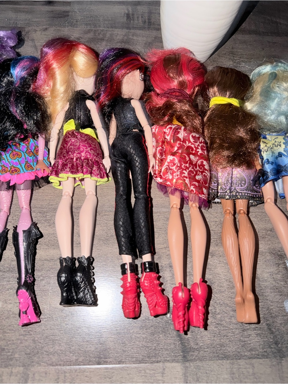 Monster High/ 4 Ever After High Girls Dolls - Assorted styles Lot of 12 - Picture 7 of 9